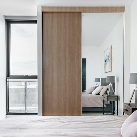 2 Bedrooms Apartment Doncaster Luaran gambar